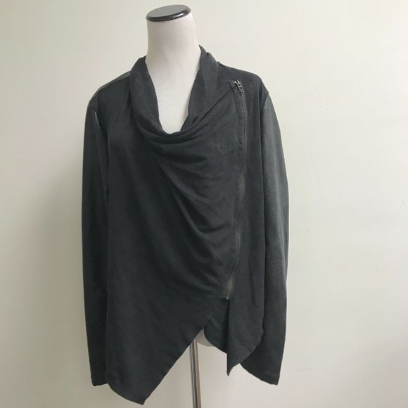 [Blank NYC] Black Mixed Media Drape Front Vegan leather moto Jacket L - Picture 6 of 14